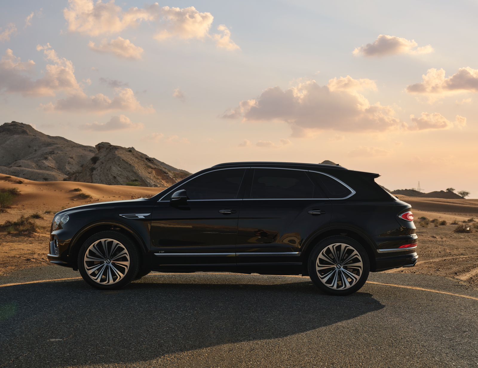 Bentley Bentayga black — 5 of 10