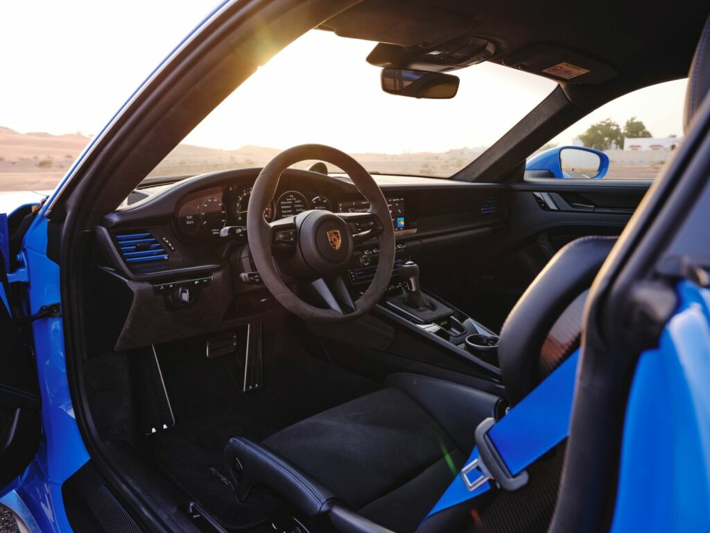 Porsche 911 GT3 — 5 of 7